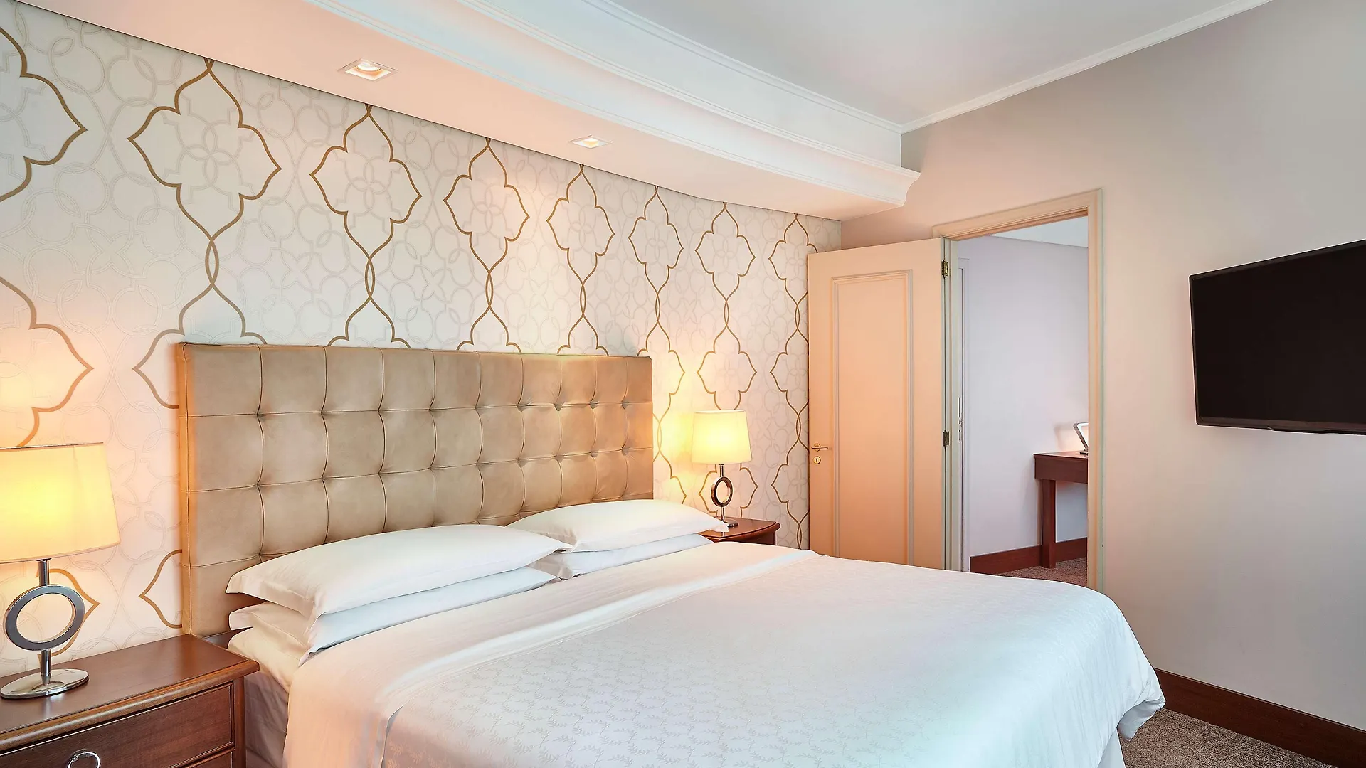 Hilton Porto Alegre, Brazil 호텔 5*,