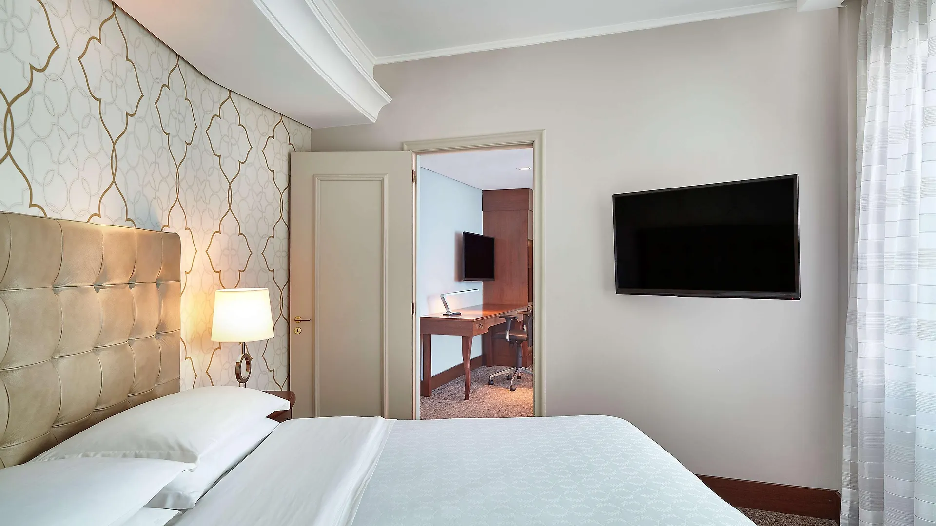 Hotel Hilton Porto Alegre, Brazil 5*,  Brasilien