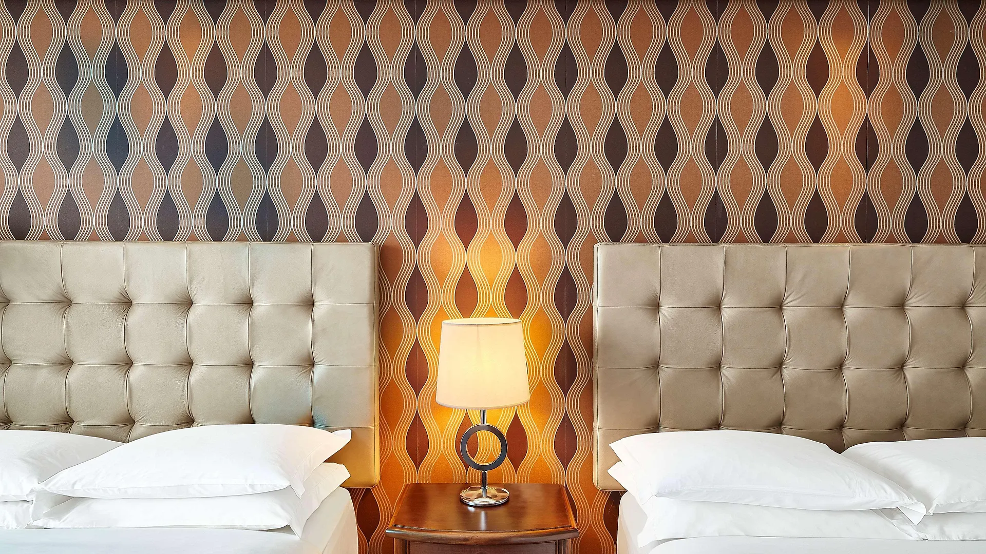 מלון Hilton Porto Alegre, Brazil