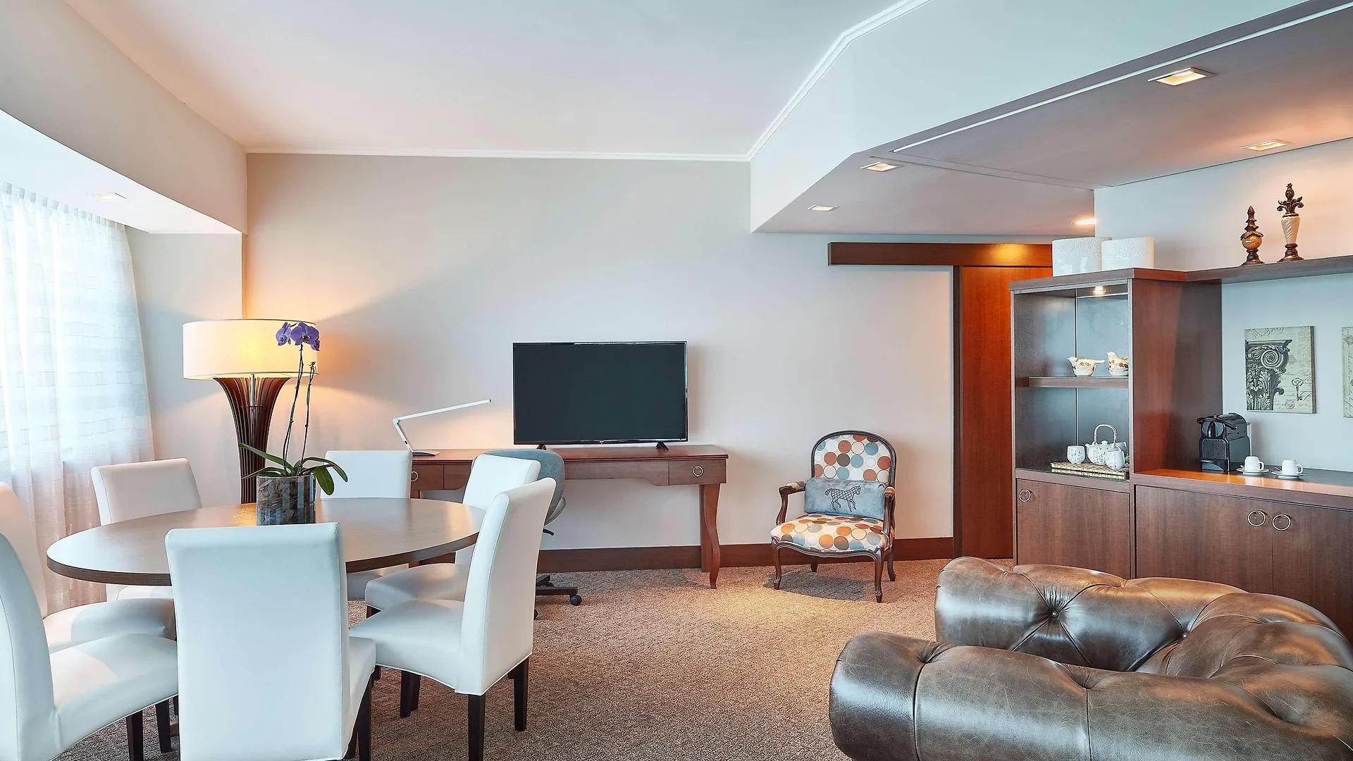 Hilton Porto Alegre, Brazil Hotel