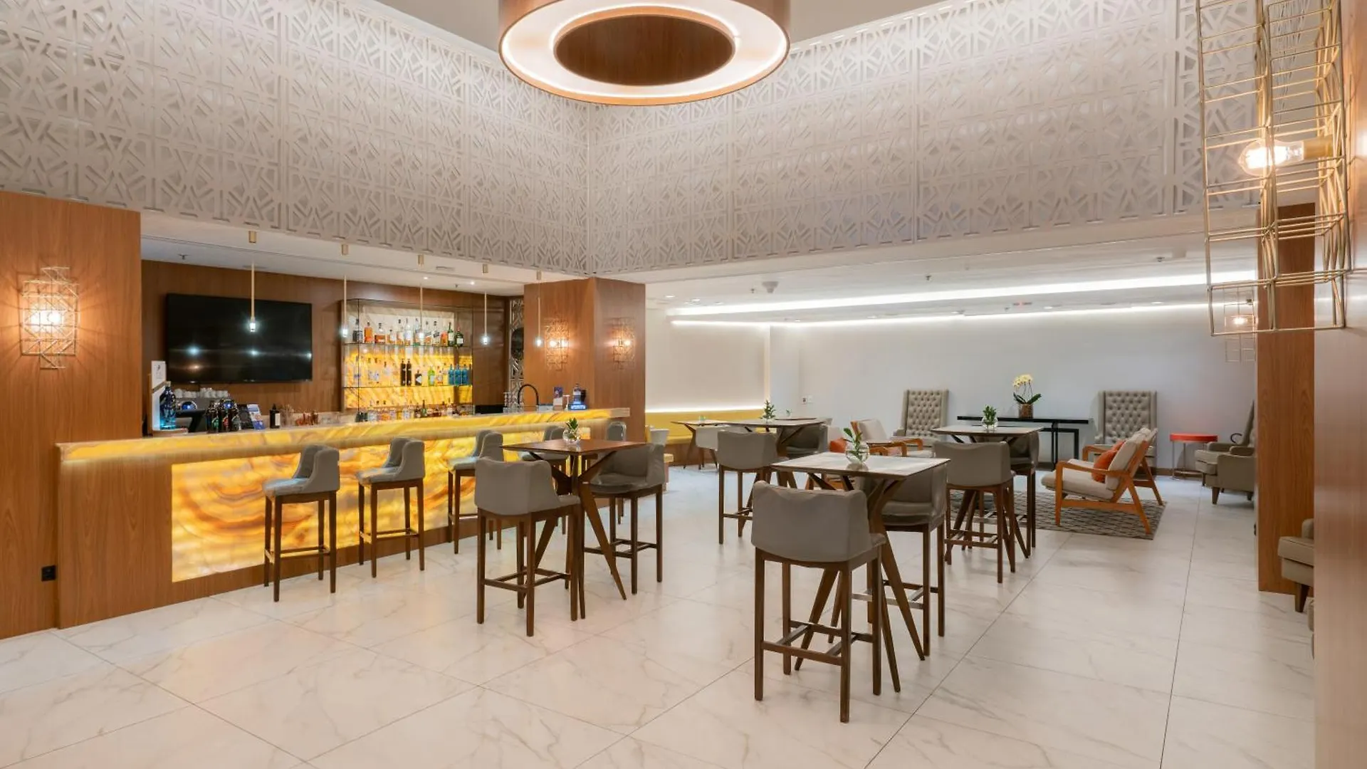 מלון Hilton Porto Alegre, Brazil 5*,  ברזיל