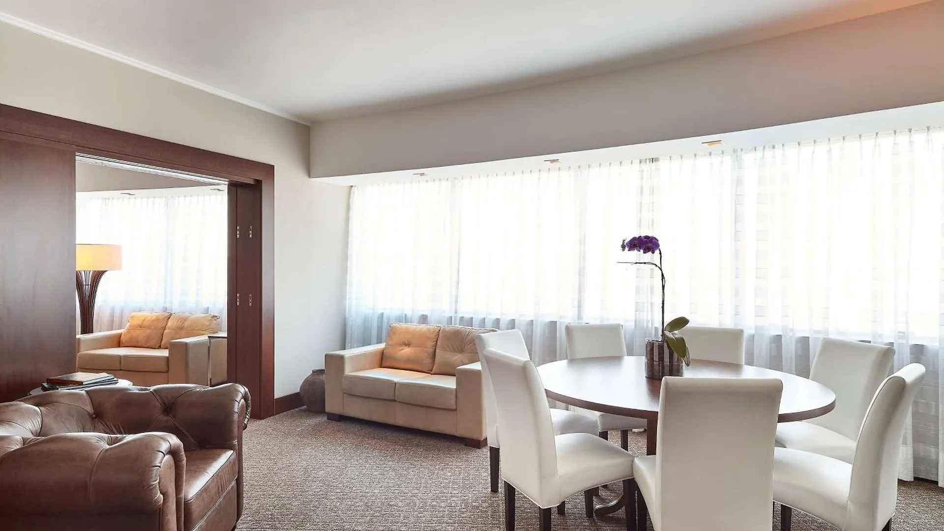 Hotel Hilton Porto Alegre, Brazil 5*,  Brasil