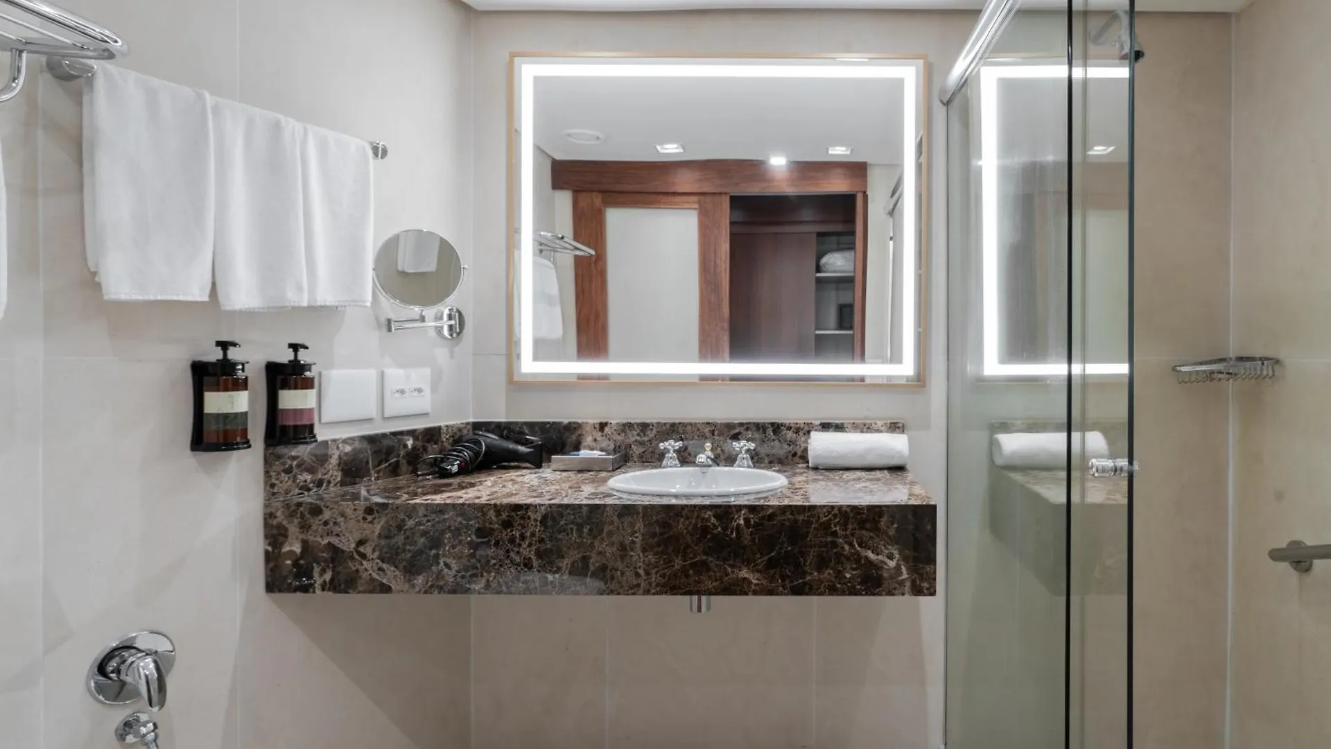 Hotel Hilton Porto Alegre, Brazil